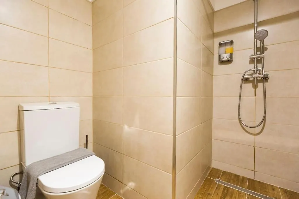 Ola Lisbon - Castelo III Apartment